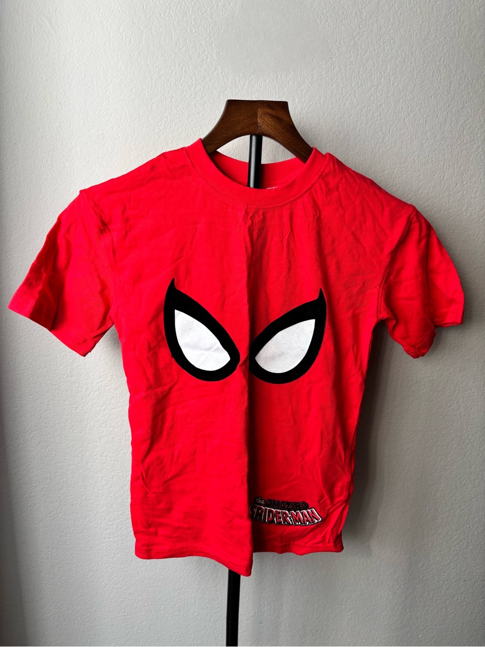 H&M Marvel Red Spider-Eyes T-Shirt kids